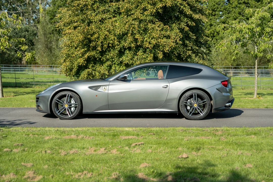 2014 Ferrari FF - Image 13 of 31