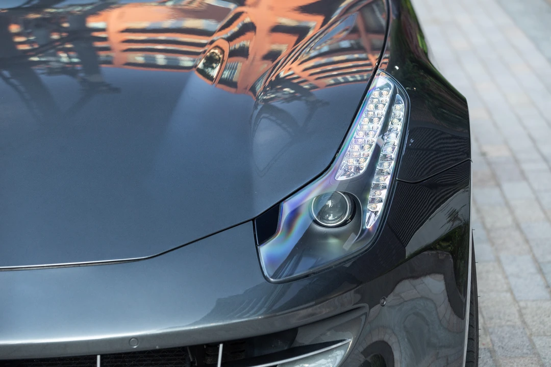 2014 Ferrari FF - Image 17 of 31