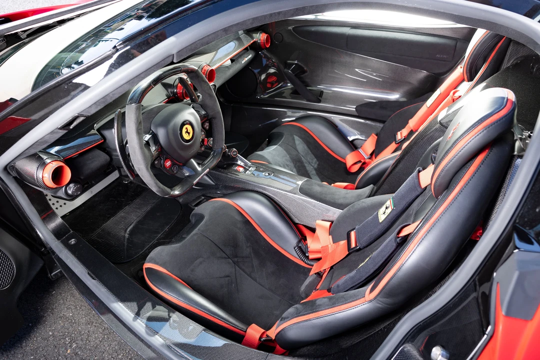 2014 Ferrari LaFerrari - Image 20 of 31