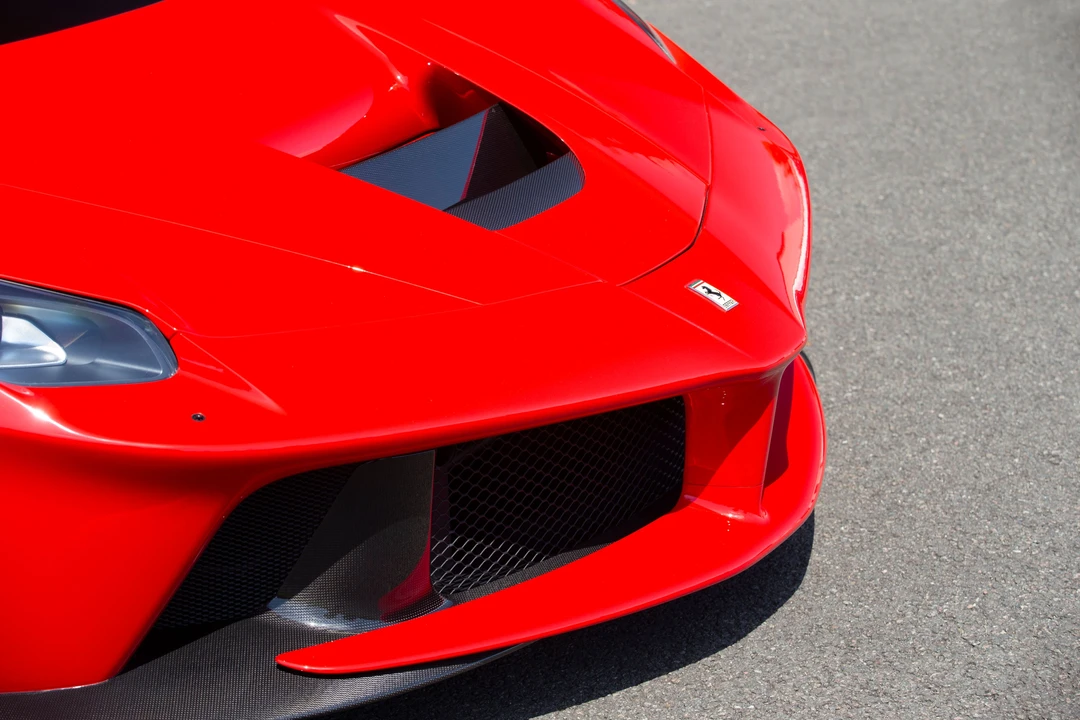2014 Ferrari LaFerrari - Image 5 of 31
