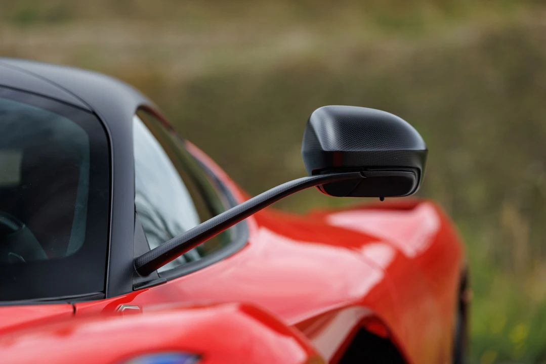 2014 Ferrari LaFerrari - Image 20 of 26