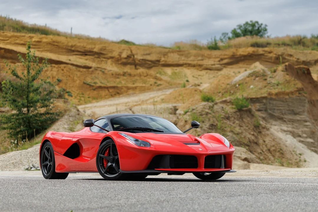 2014 Ferrari LaFerrari - Image 6 of 26
