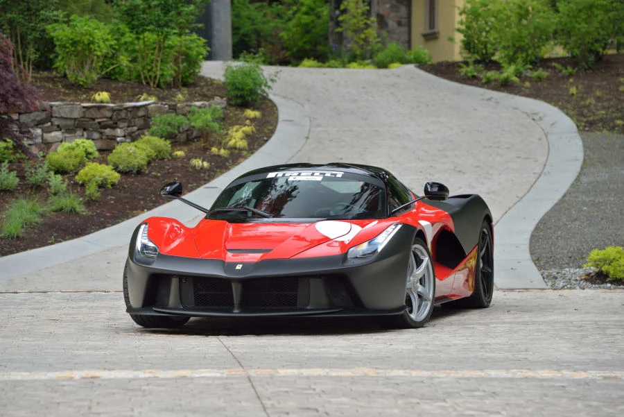 2014 Ferrari LaFerrari - Image 25 of 31