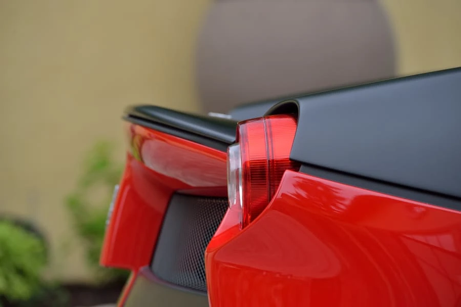 2014 Ferrari LaFerrari - Image 16 of 31