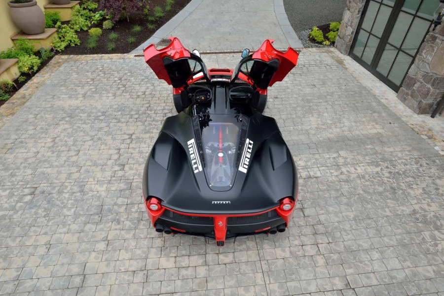 2014 Ferrari LaFerrari - Image 15 of 31