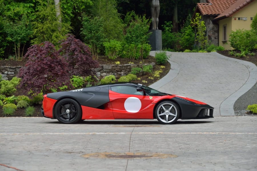 2014 Ferrari LaFerrari - Image 2 of 31