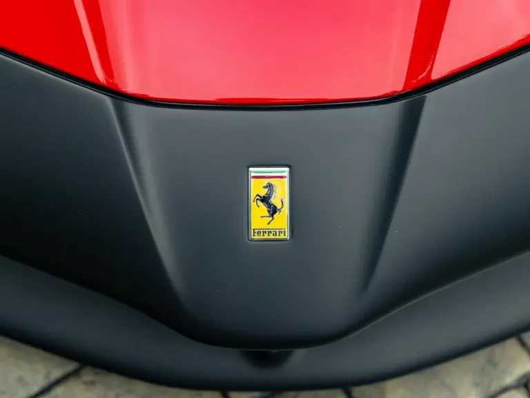 2014 Ferrari LaFerrari - Image 7 of 31