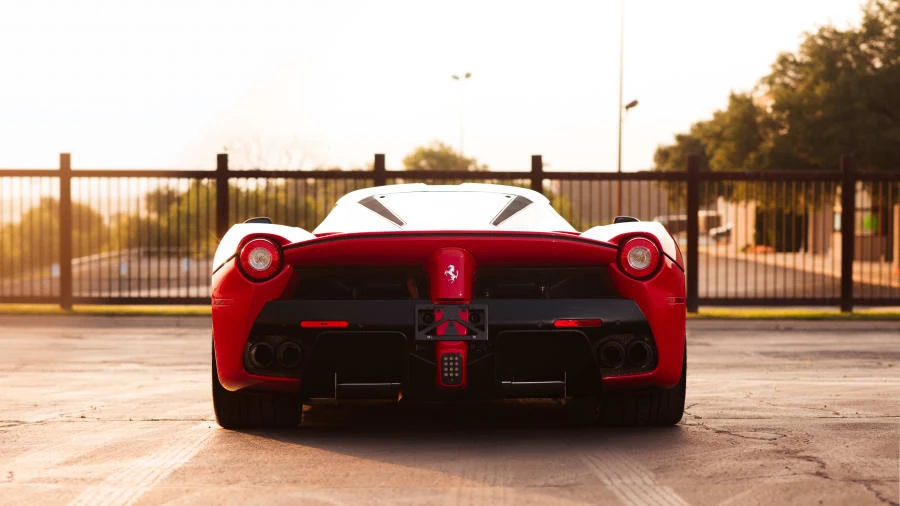 2014 Ferrari LaFerrari - Image 3 of 12