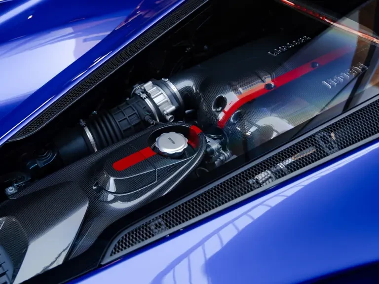 2014 Ferrari LaFerrari - Image 4 of 31