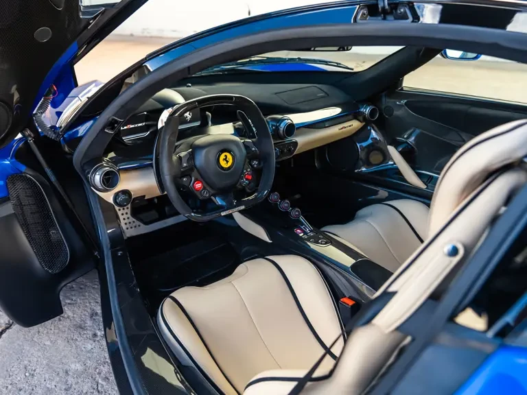 2014 Ferrari LaFerrari - Image 5 of 31