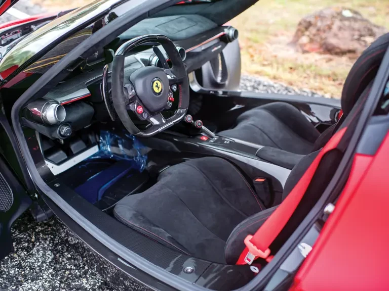 2014 Ferrari LaFerrari - Image 29 of 31
