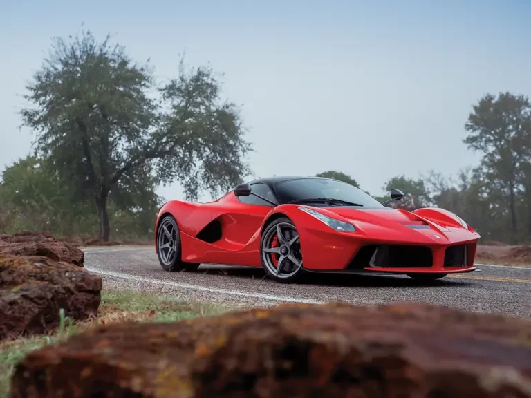 2014 Ferrari LaFerrari - Image 2 of 31