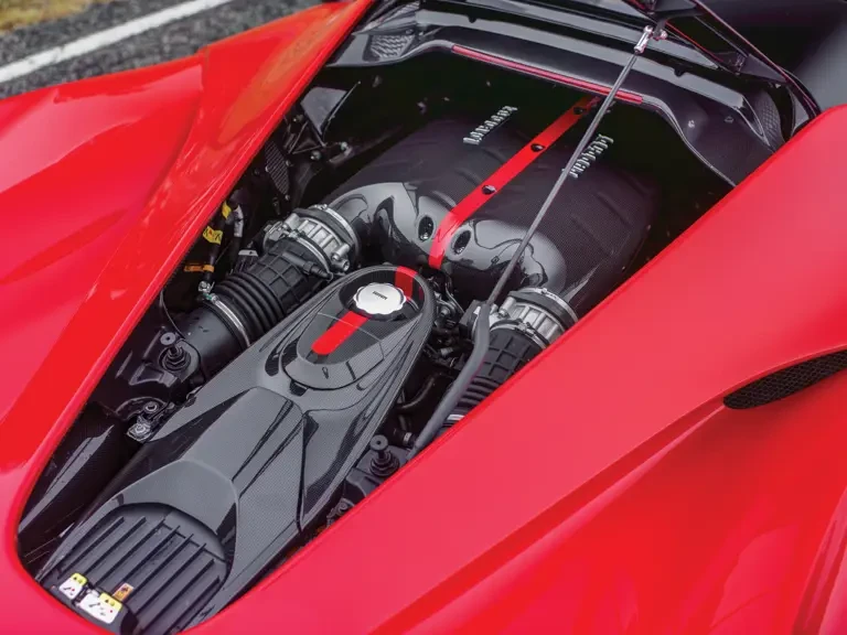 2014 Ferrari LaFerrari - Image 4 of 31