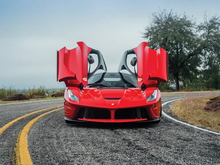 2014 Ferrari LaFerrari - Image 7 of 31
