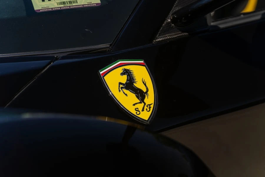 2014 Ferrari LaFerrari - Image 18 of 31