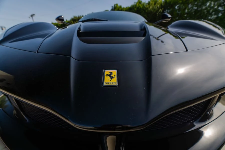 2014 Ferrari LaFerrari - Image 28 of 31