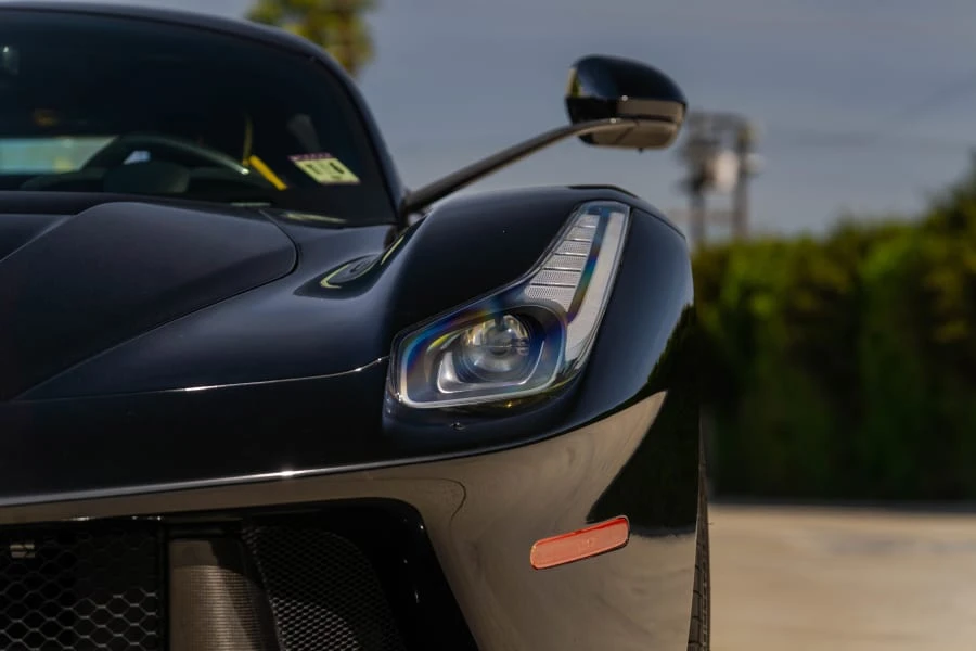 2014 Ferrari LaFerrari - Image 10 of 31