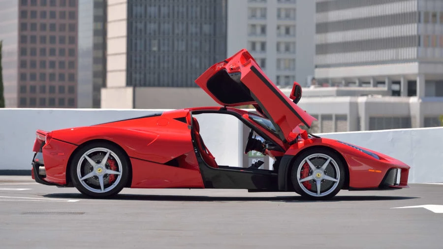 2014 Ferrari LaFerrari - Image 2 of 20