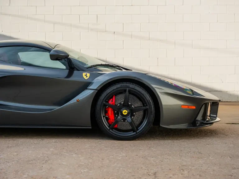 2014 Ferrari LaFerrari - Image 16 of 31