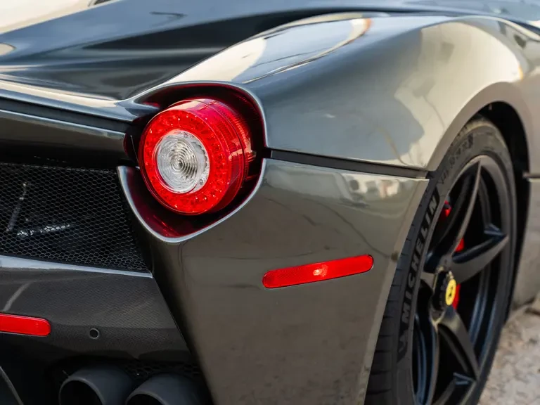 2014 Ferrari LaFerrari - Image 28 of 31