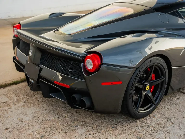 2014 Ferrari LaFerrari - Image 23 of 31