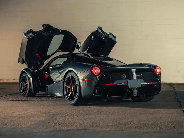 2014 Ferrari LaFerrari - Image 3 of 31