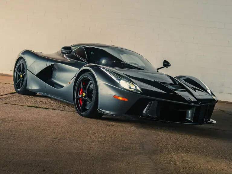2014 Ferrari LaFerrari - Image 2 of 31