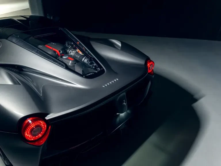 2014 Ferrari LaFerrari - Image 27 of 31