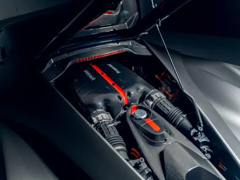 2014 Ferrari LaFerrari - Image 4 of 31