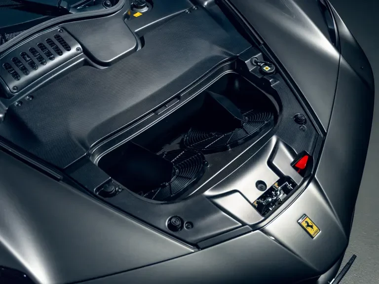 2014 Ferrari LaFerrari - Image 30 of 31