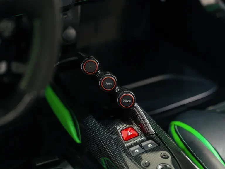 2014 Ferrari LaFerrari - Image 22 of 31