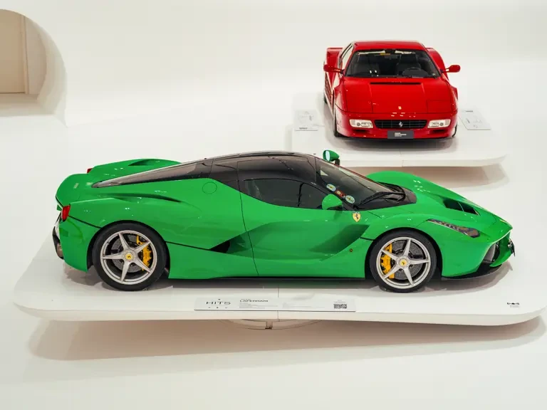 2014 Ferrari LaFerrari - Image 14 of 31