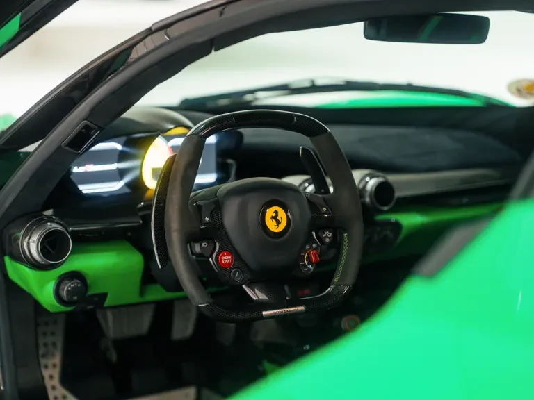 2014 Ferrari LaFerrari - Image 17 of 31