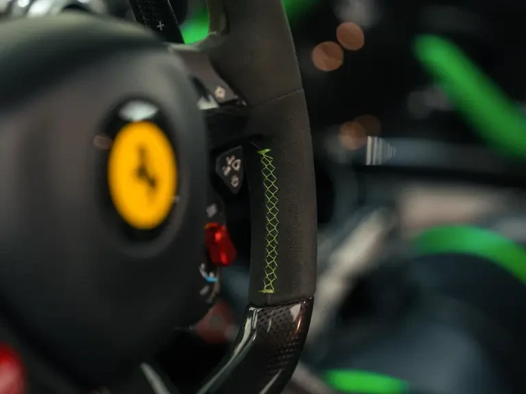 2014 Ferrari LaFerrari - Image 27 of 31