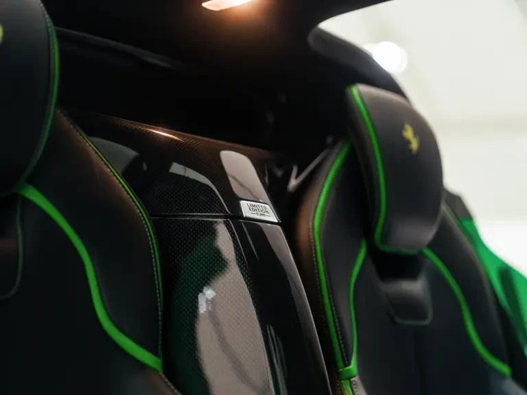 2014 Ferrari LaFerrari - Image 28 of 31