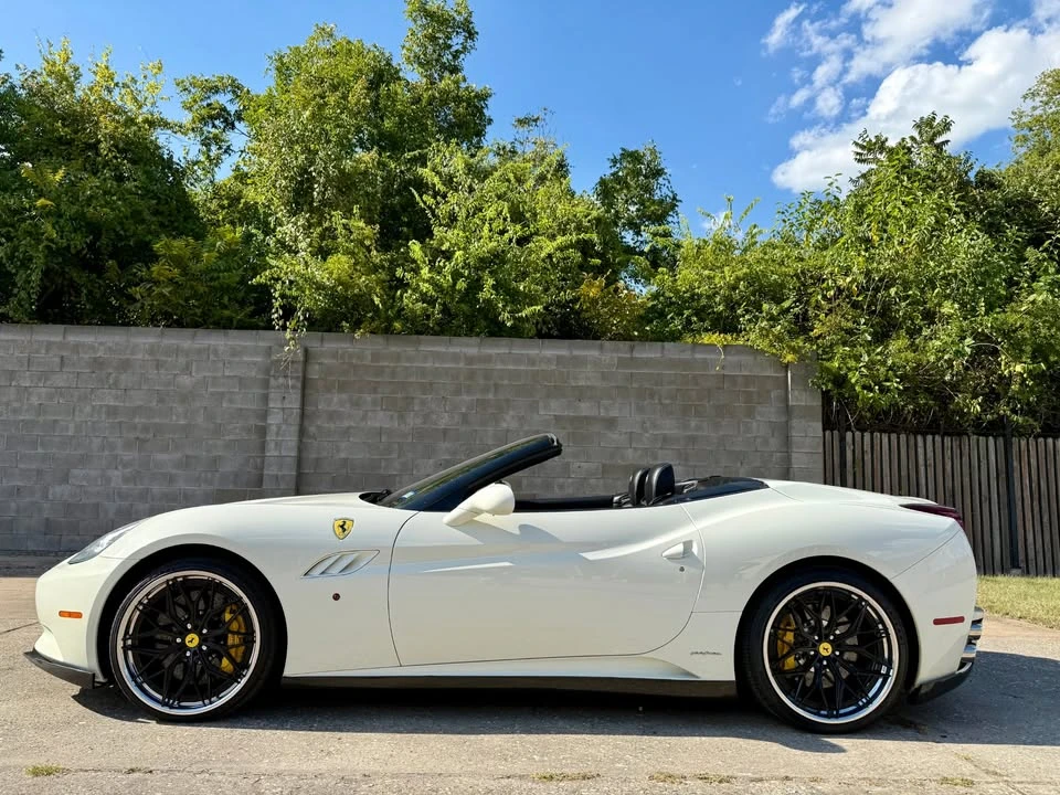 2014 Ferrari California - Image 7 of 19