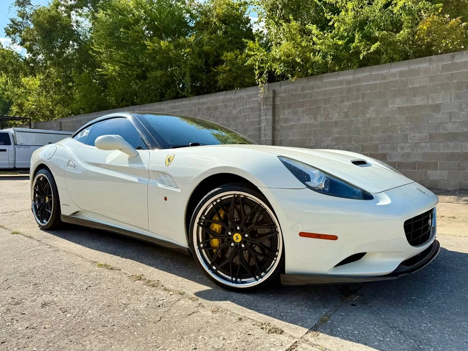 2014 Ferrari California - Image 5 of 19
