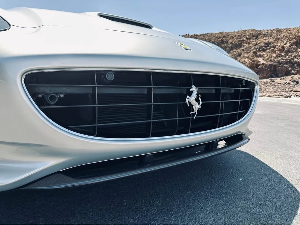 2012 Ferrari California - Image 17 of 18