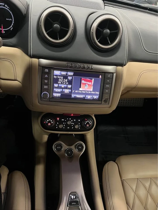 2014 Ferrari California T - Image 17 of 19