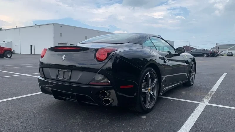 2014 Ferrari California - Image 5 of 12