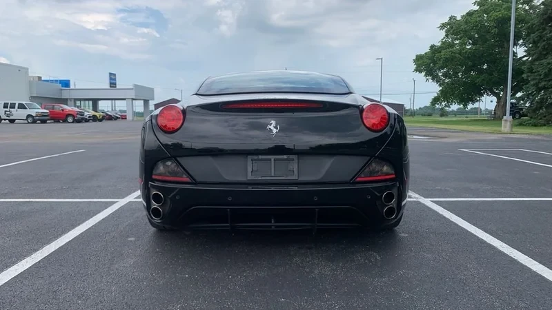 2014 Ferrari California - Image 8 of 12