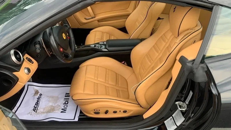 2014 Ferrari California - Image 9 of 12