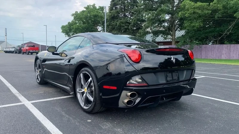 2014 Ferrari California - Image 4 of 12