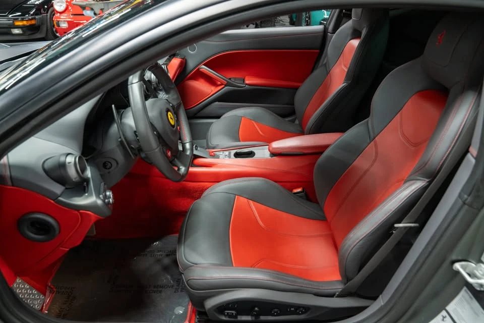 2014 Ferrari F12berlinetta - Image 8 of 8