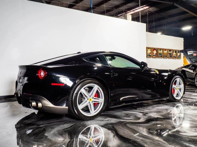 2014 Ferrari F12berlinetta - Image 2 of 5