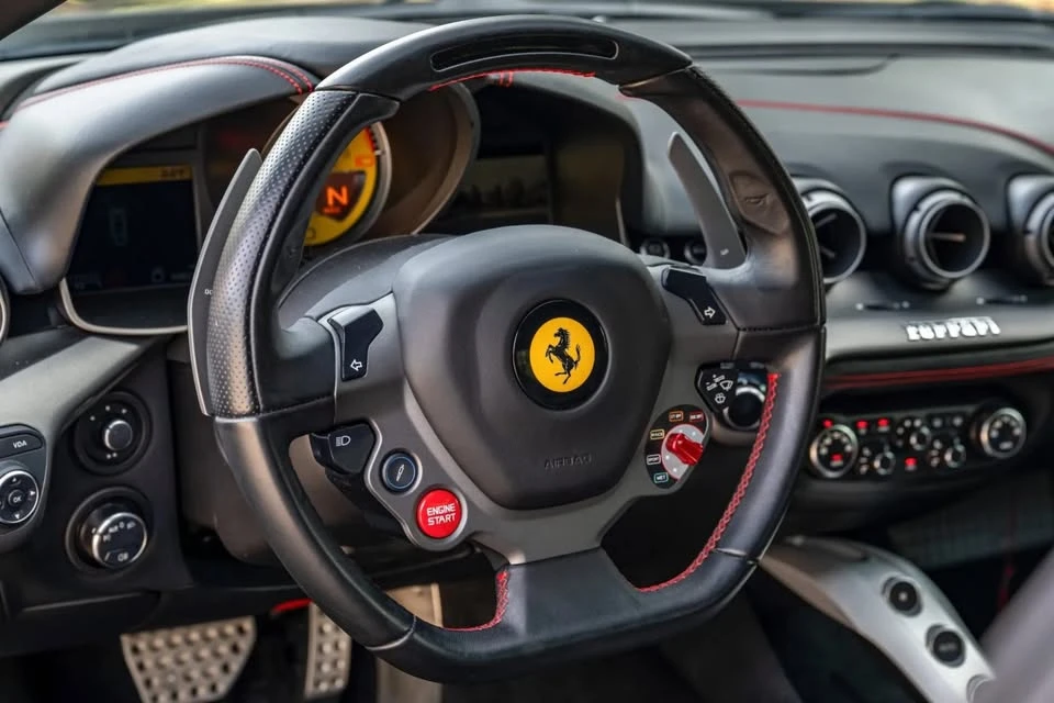 2014 Ferrari F12berlinetta - Image 13 of 14