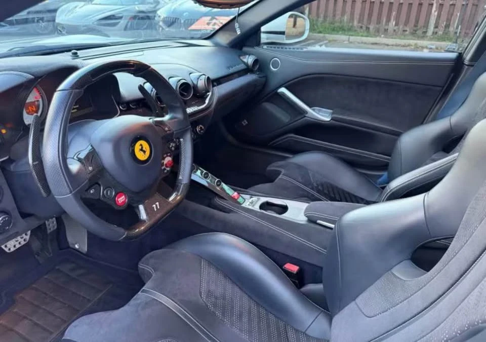 2014 Ferrari F12berlinetta - Image 6 of 6
