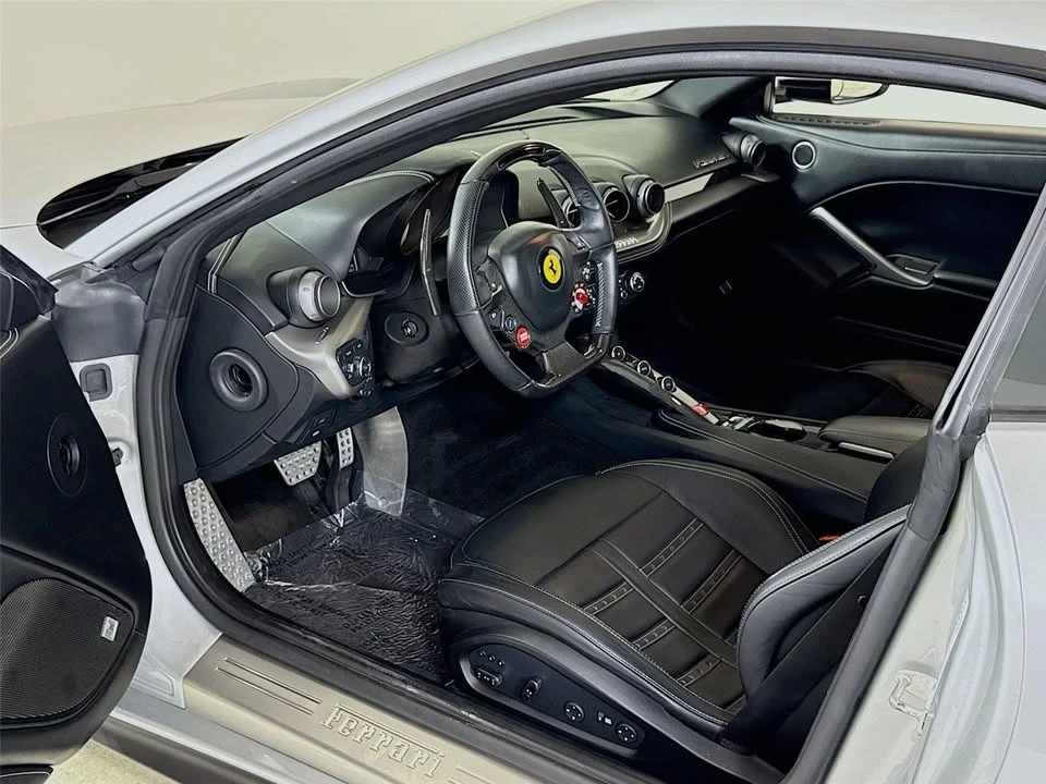 2014 Ferrari F12berlinetta - Image 10 of 20
