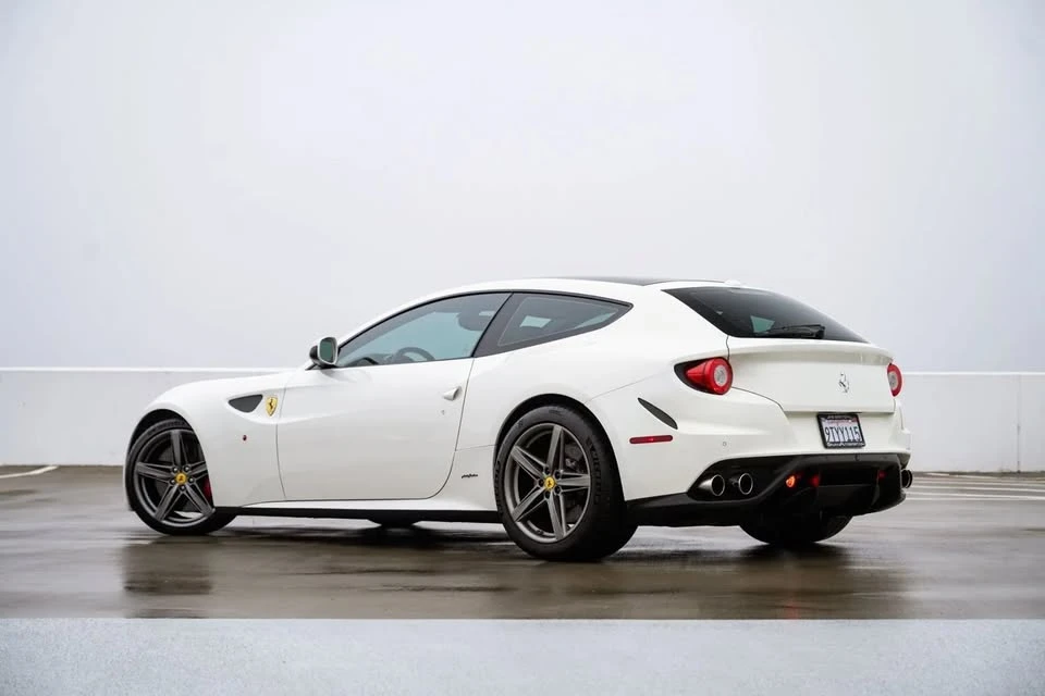 2014 Ferrari FF - Image 12 of 20
