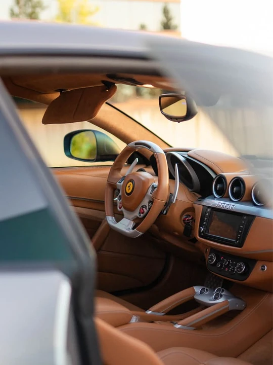 2014 Ferrari FF - Image 2 of 7